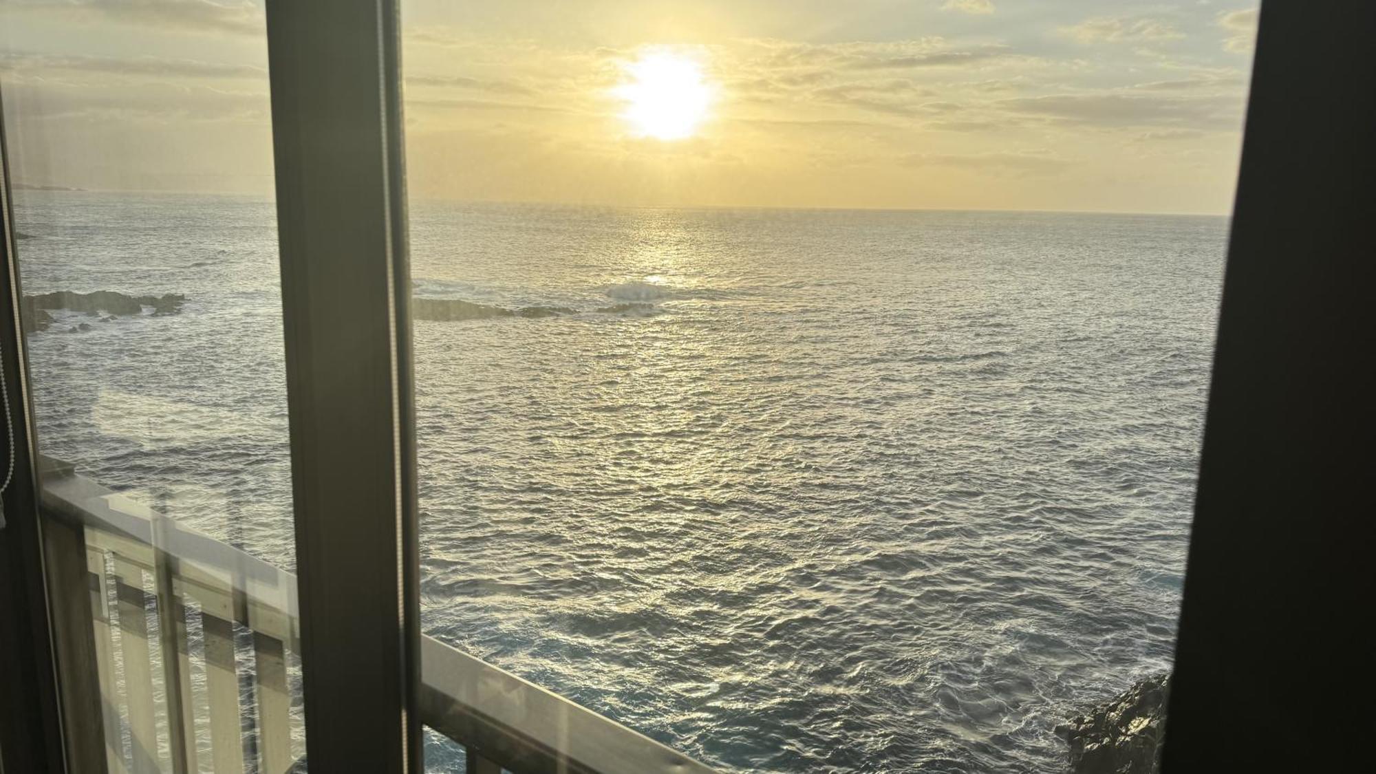 El Pris Manolo Pris En El Mar Teide Con Piscina Natural מראה חיצוני תמונה